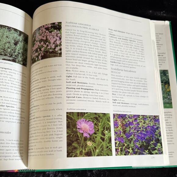 Better Home & Gardens Complete Guide to Flower Gardening | 1995 | Gardening - Picture 8 of 16